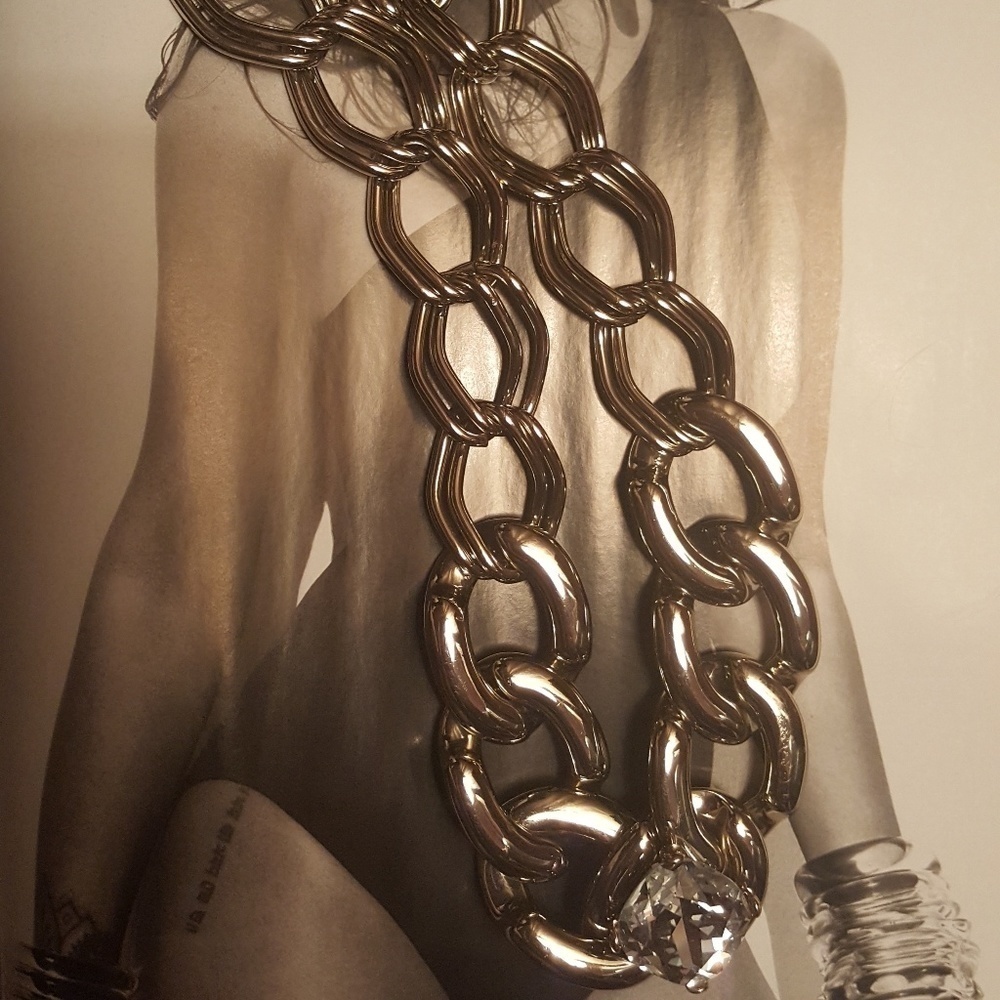 π
ΊAEO chunky nacklace - Picture 5 of 8